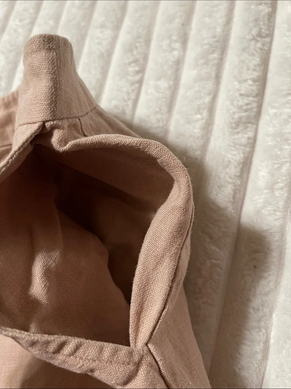Reformation Light Taupe Linen Trousers | Size 4